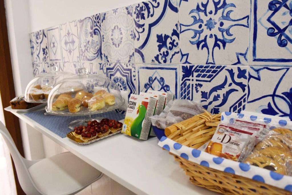 Jedlo v ubytovaní bed & breakfast alebo blízkom okolí