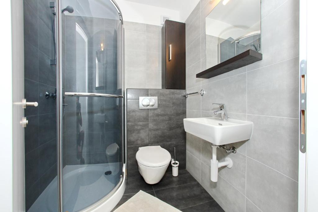 Kúpeľňa v ubytovaní Apartments Vila Moli