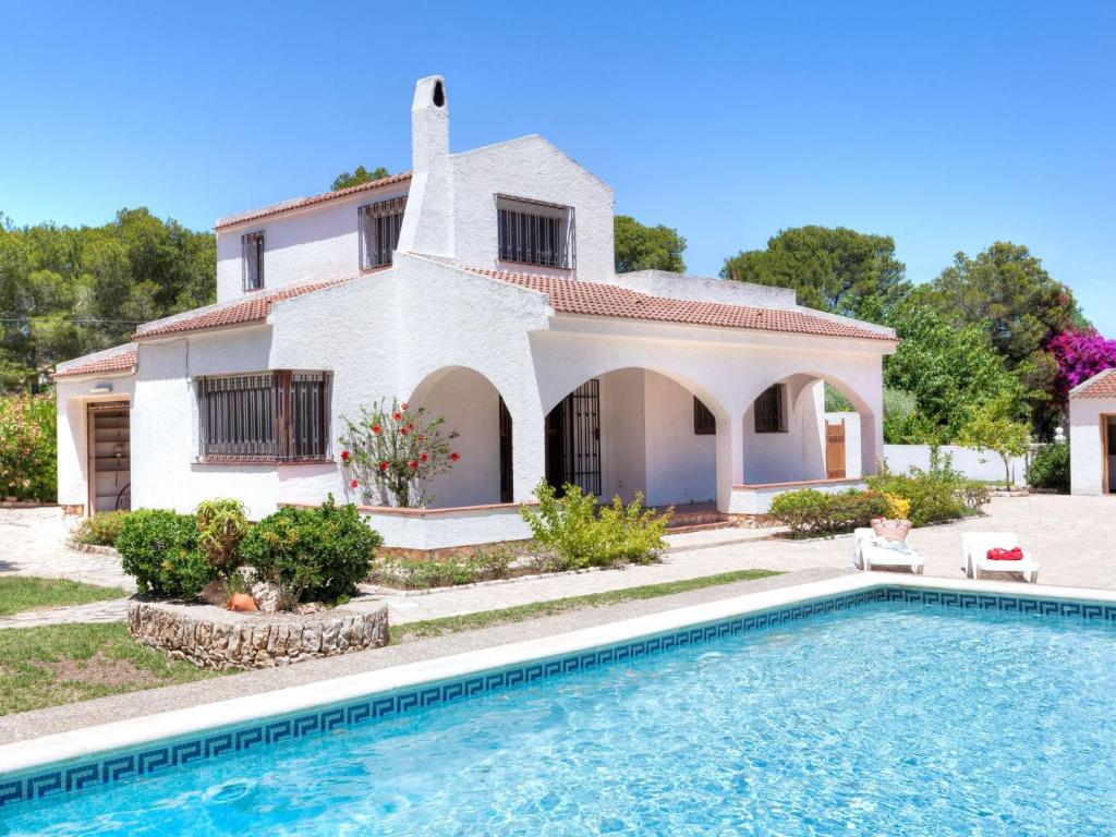 Fotografie z fotogalerie ubytování Villa Villa Ute by Interhome v destinaci Les tres Cales