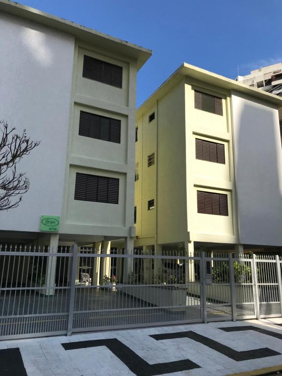  Apartamento Temporada Guarujá