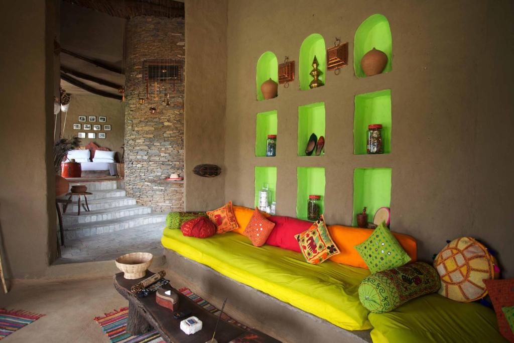 Posezení v ubytování Brij Lakshman Sagar, Pali - Small Luxury Hotels of the World