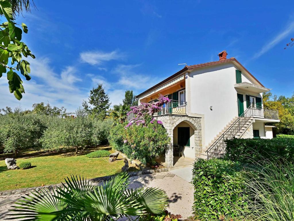 Zahrada ubytování Holiday Home Jelka by Interhome