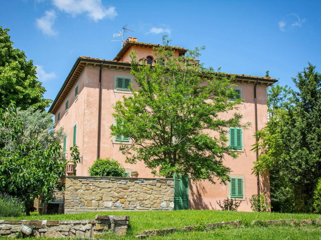 The building in which Az apartmant is located