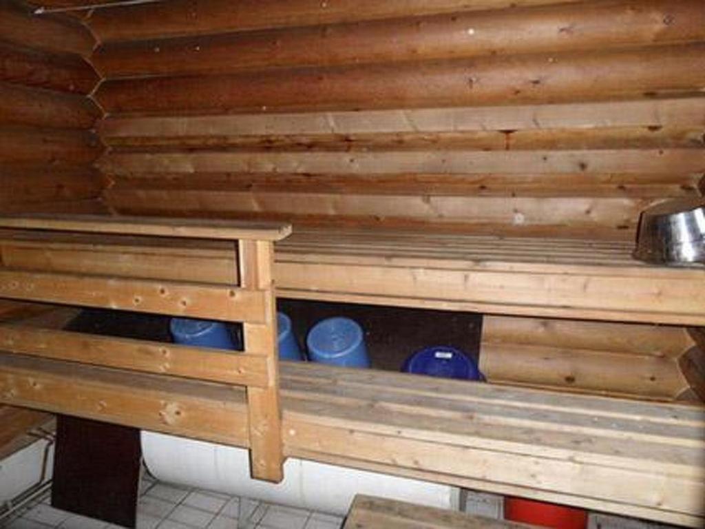 Palanda nebo palandy na pokoji v ubytování Holiday Home Harakanpesä by Interhome