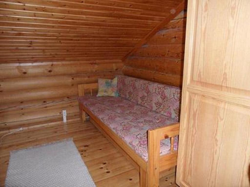 Postel nebo postele na pokoji v ubytování Holiday Home Harakanpesä by Interhome