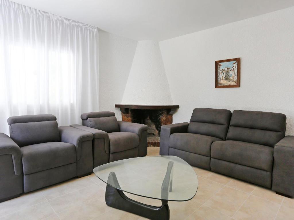 Posedenie v ubytovaní Holiday Home El Dorada Playa by Interhome
