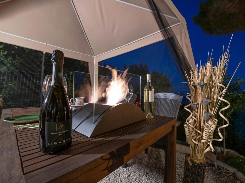 Nápoje v ubytování Holiday Home M by Interhome