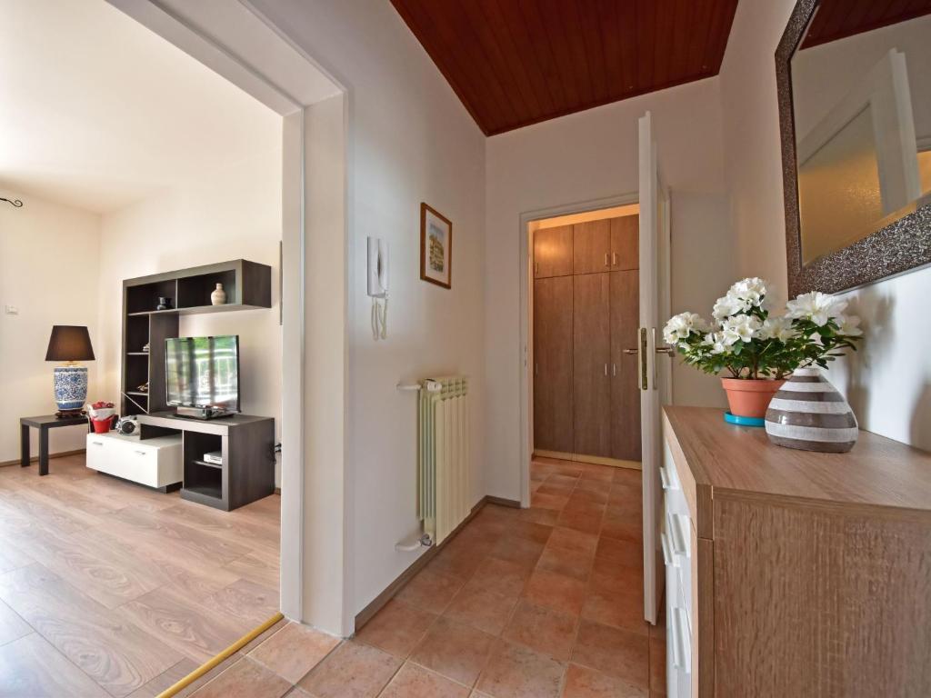 Kuchyň nebo kuchyňský kout v ubytování Holiday Home M by Interhome