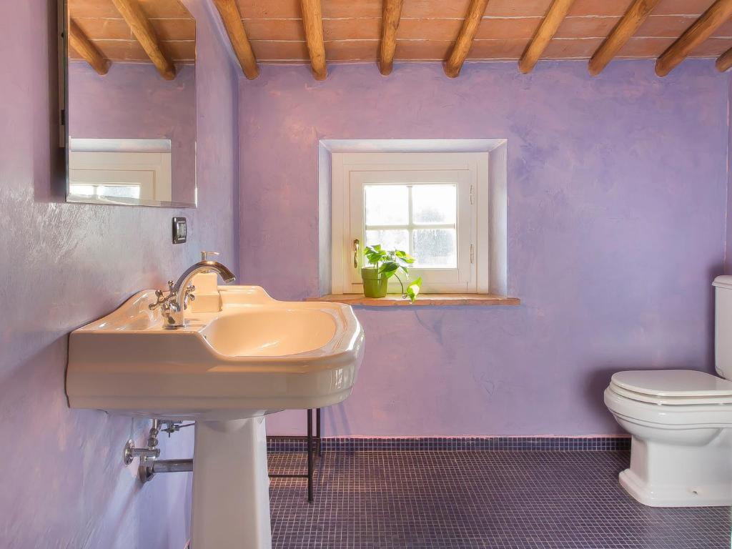 A bathroom at Holiday Home Villa il Pellicano by Interhome