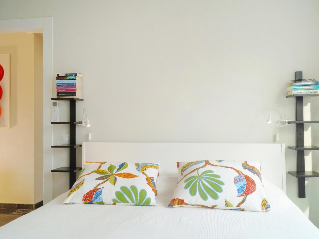 Posteľ alebo postele v izbe v ubytovaní Apartment Plaza de las Flores by Interhome