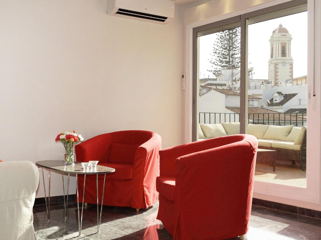 Posedenie v ubytovaní Apartment Plaza de las Flores by Interhome