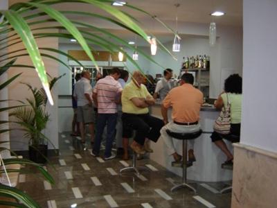 Clientes alojados en Hotel Sacratif