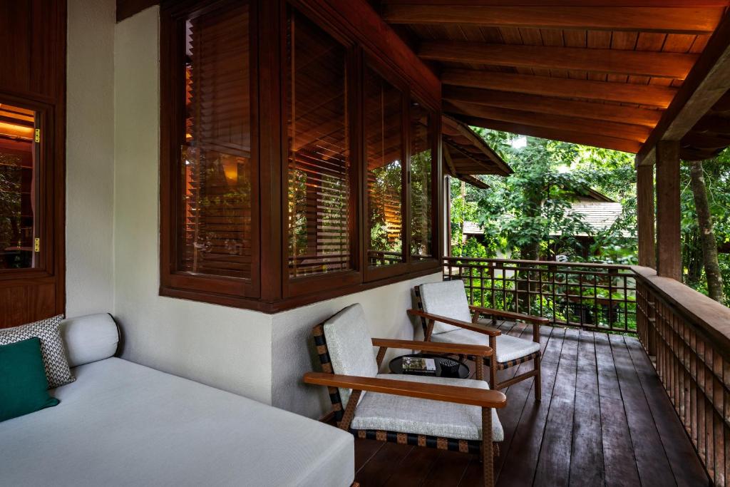 Ein Balkon oder eine Terrasse in der Unterkunft The Datai Langkawi