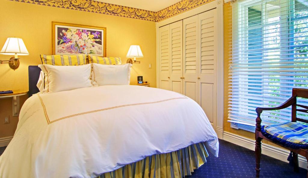 Inn at Depot Hill - One-Bedroom Queen Suite - Valencia