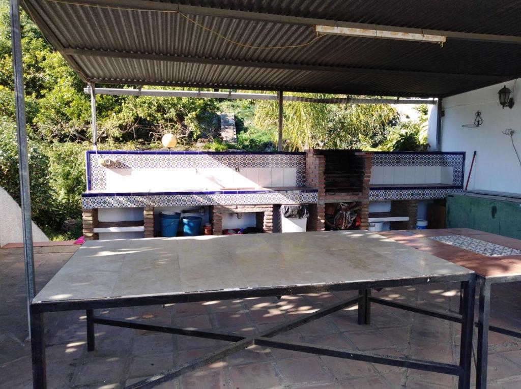 Stolní tenis v ubytování Casa rural en Torrecuevas nebo okolí