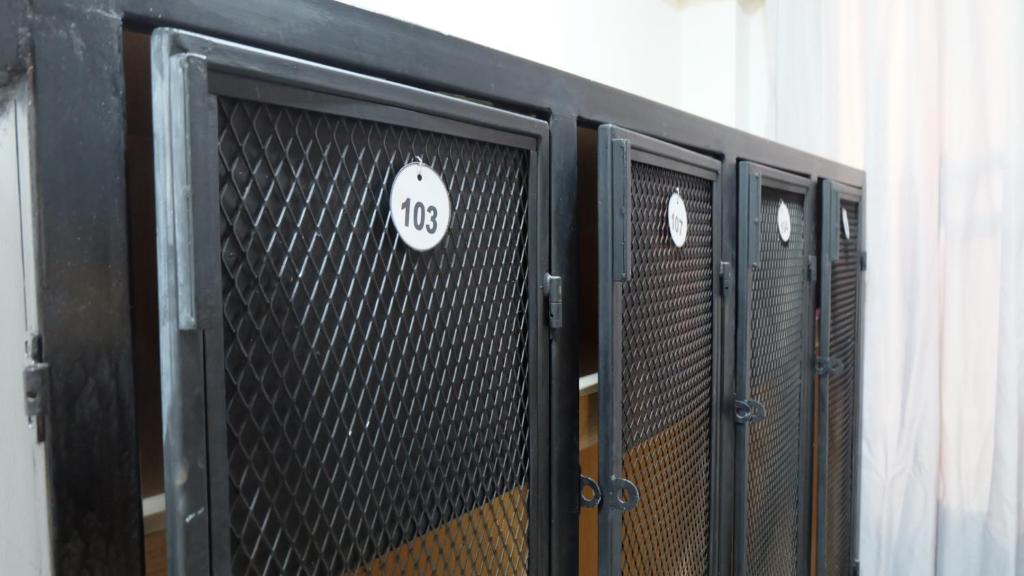 18 Coins Budget Hotel - Resim 12