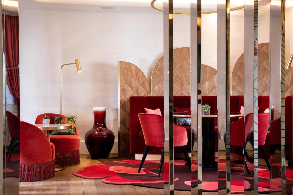 Hôtel Victor Hugo Paris Kléber - Resim 22