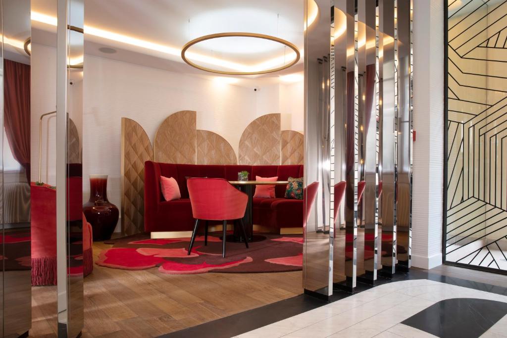 Hôtel Victor Hugo Paris Kléber - Resim 25