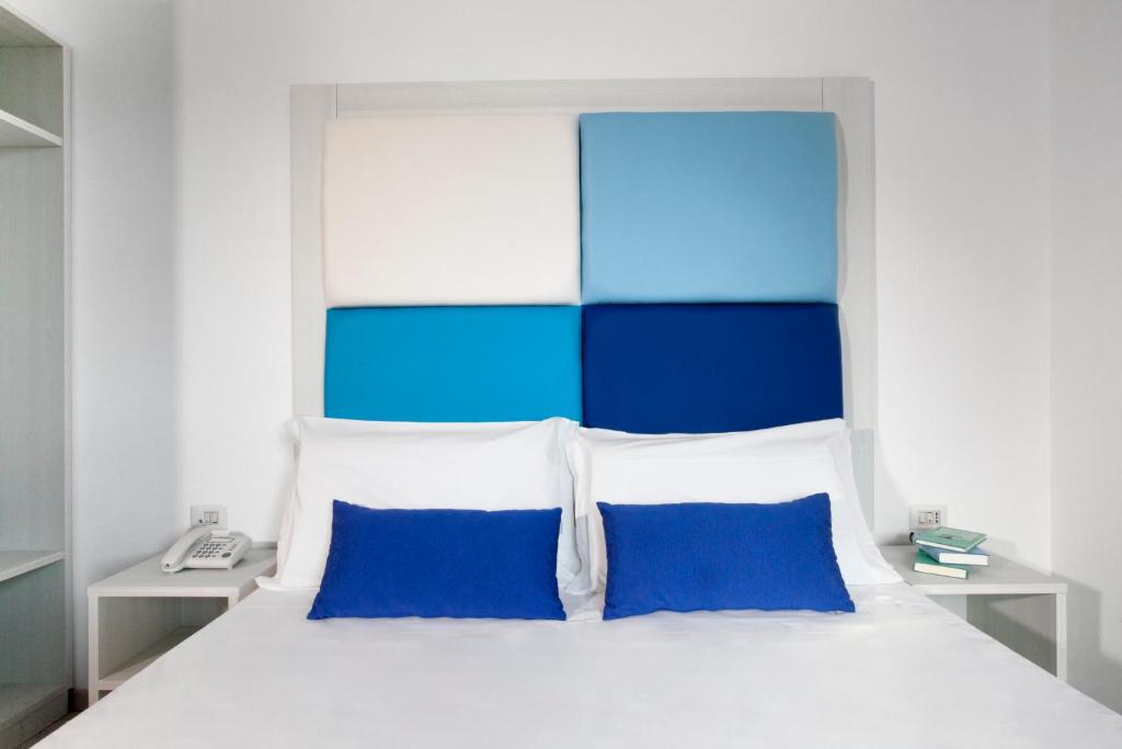 Postel nebo postele na pokoji v ubytování Eden Bleu