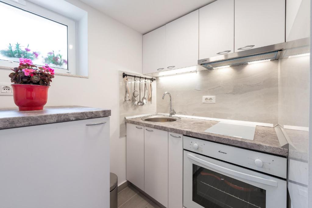 Apartments Nina&Anita - Self Check In - 19