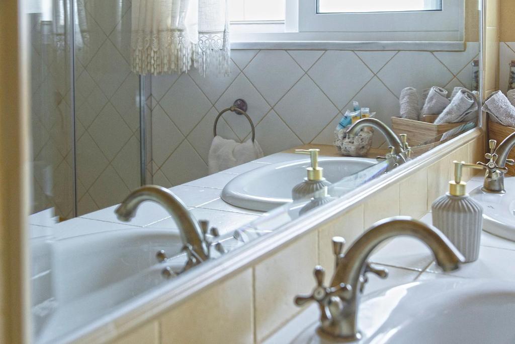 Kúpeľňa v ubytovaní NV Luxury Villa