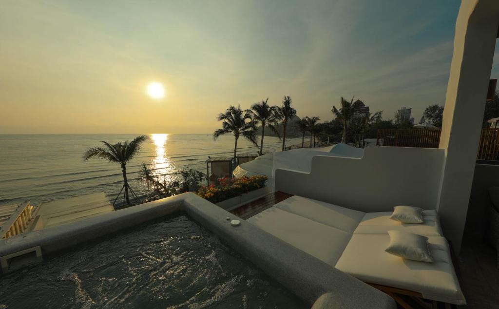 Kundala Beach Resort Hua Hin - Suite With Sea View