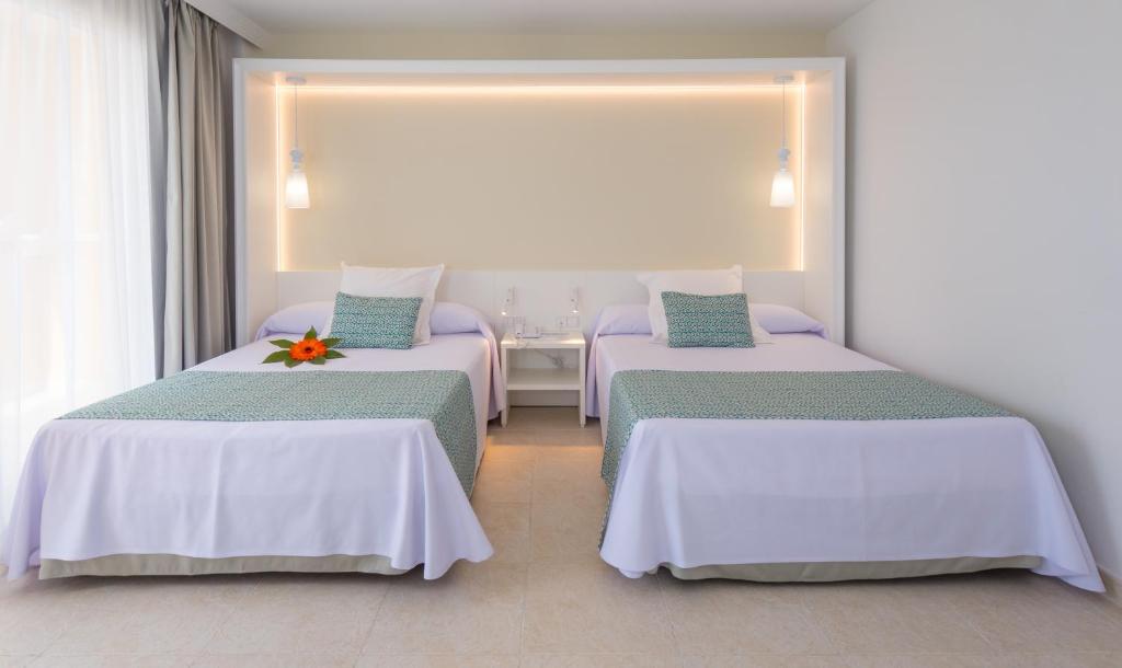 Gran Hotel Peñiscola - Family Room With Sea View (3 Adults + 1 Child)