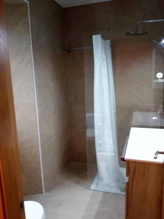Kúpeľňa v ubytovaní A Casa do Ferrador