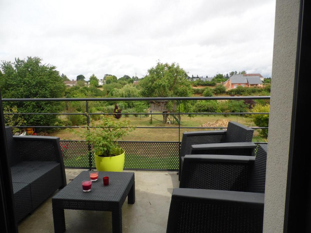 AU PARFUM DES LAVANDES - Family Suite With Balcony