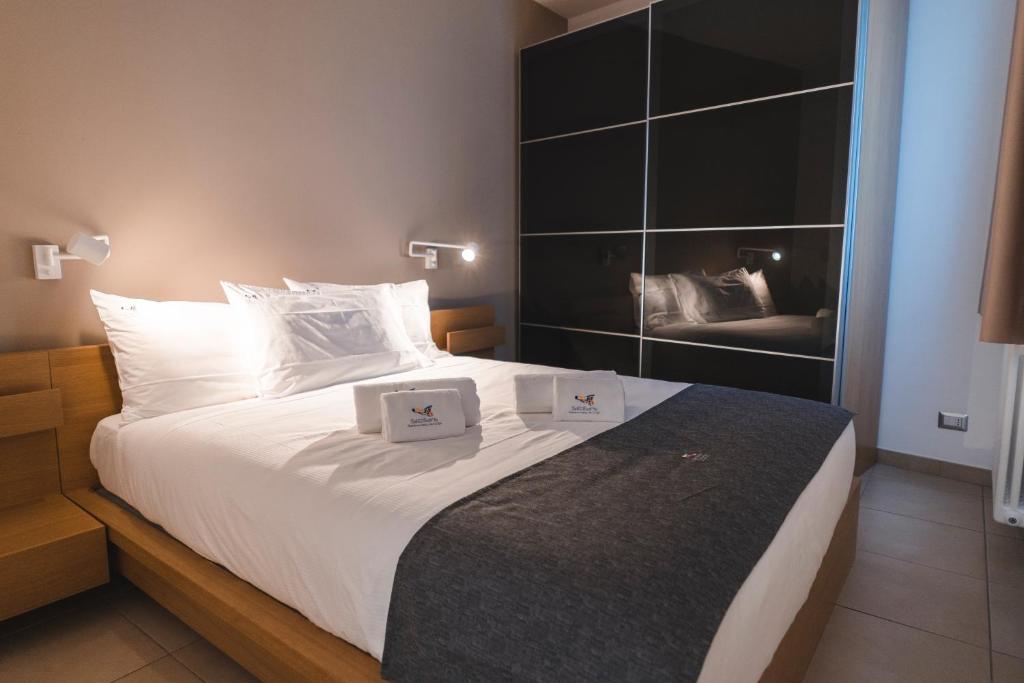 Sicilia's Art Hotel & Spa - Deluxe Double Room With Terrace