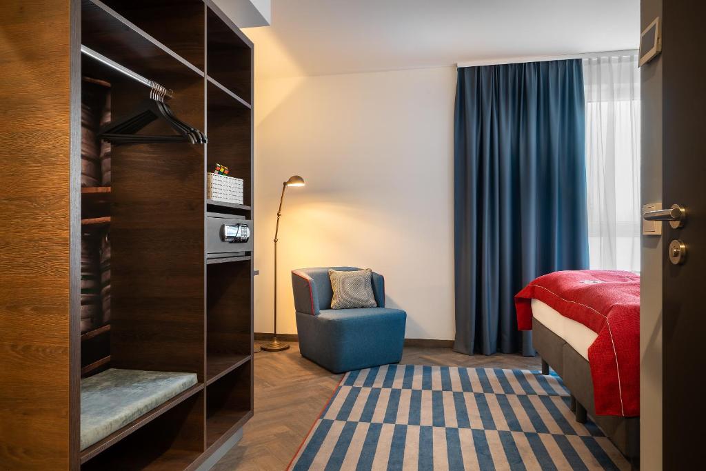 Holiday Inn - the niu, Keg Hamburg Ost by IHG - Resim 31