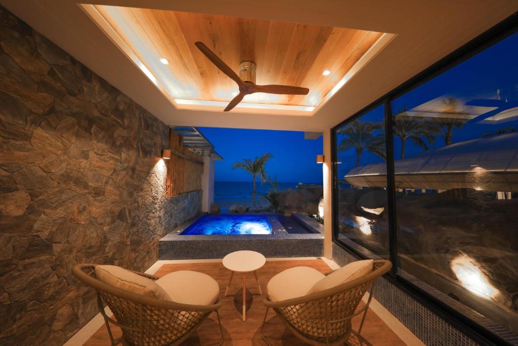 Kundala Beach Resort Hua Hin - Suite With Sea View