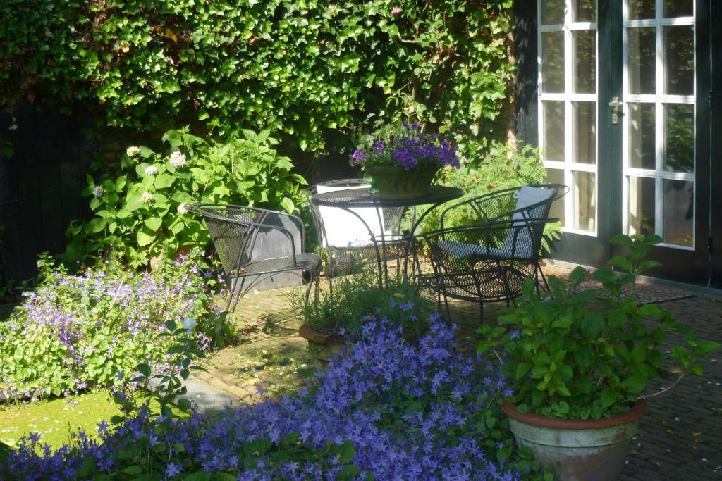 Zahrada ubytování Guesthouse Veerhoeve