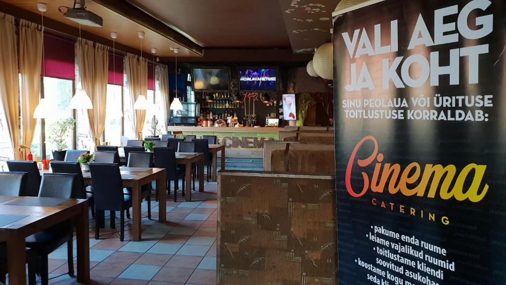 Restaurace v ubytování Cinema Hostel Järvakandi