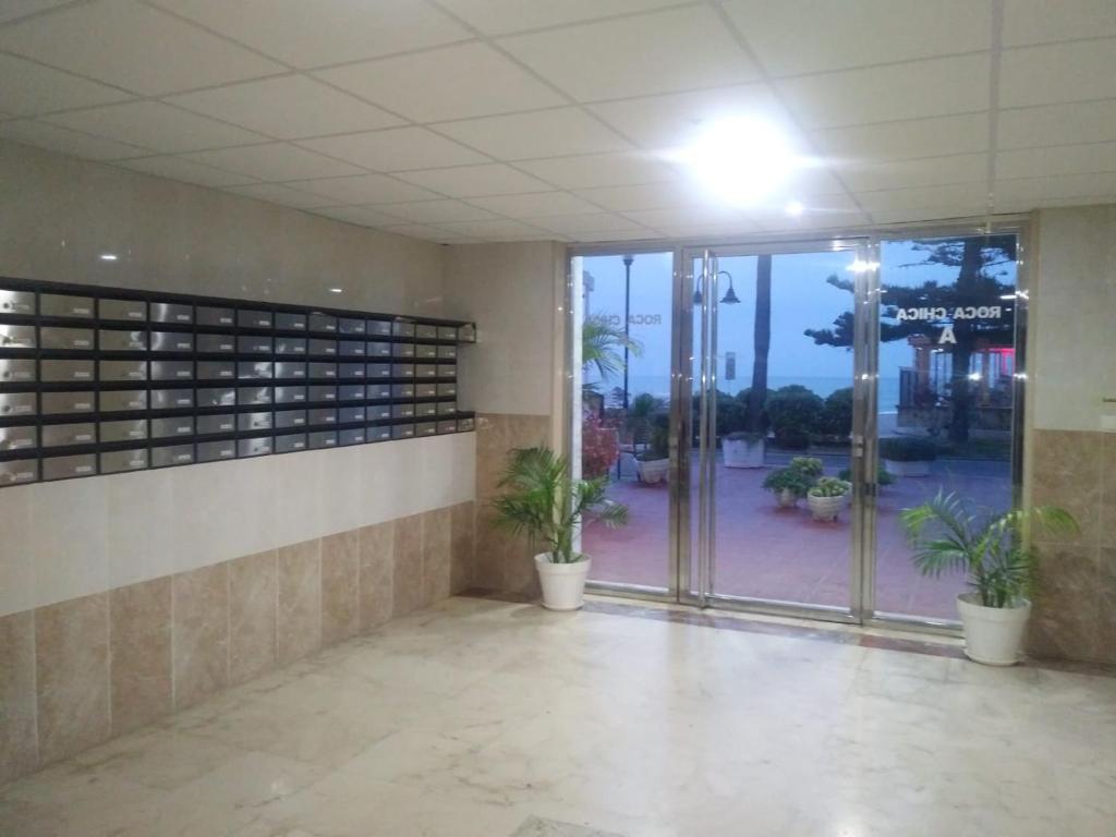 NUEVO Roca Chica, Primera Línea Playa,Torremolinos ...