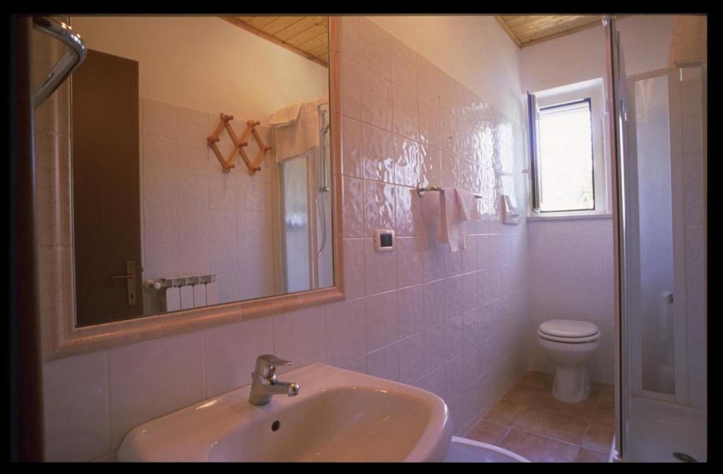 Koupelna v ubytování casa colonica