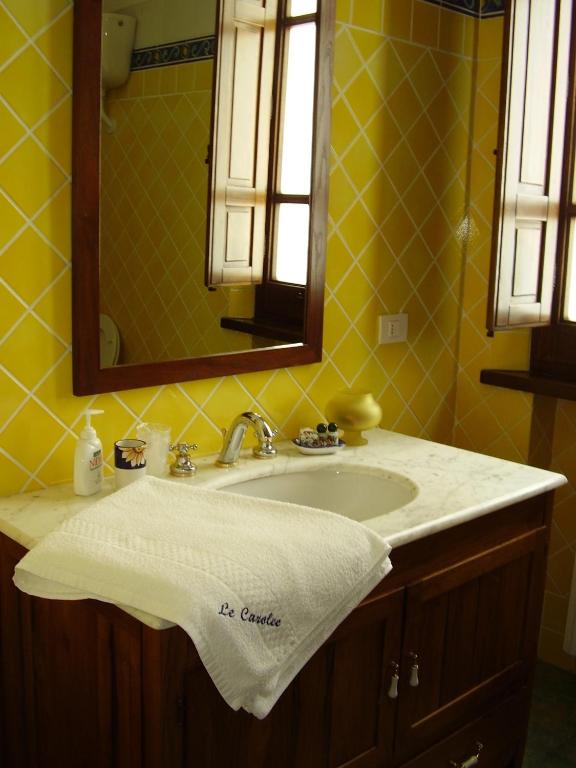 Koupelna v ubytování Agriturismo Le Carolee