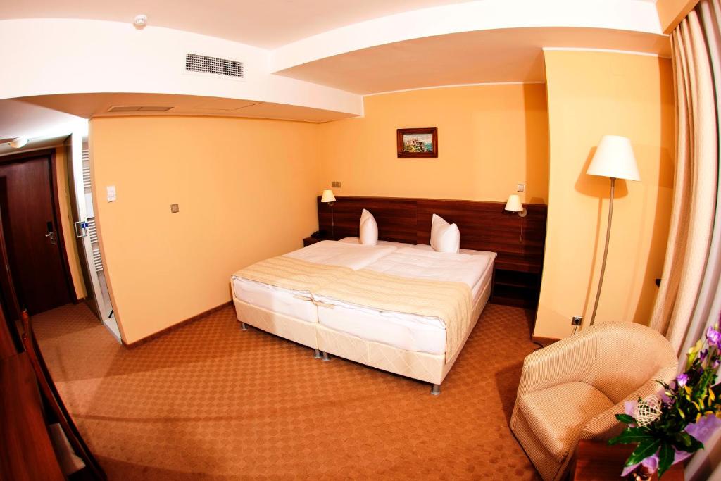 Grand Hotel - Double Or Twin Room