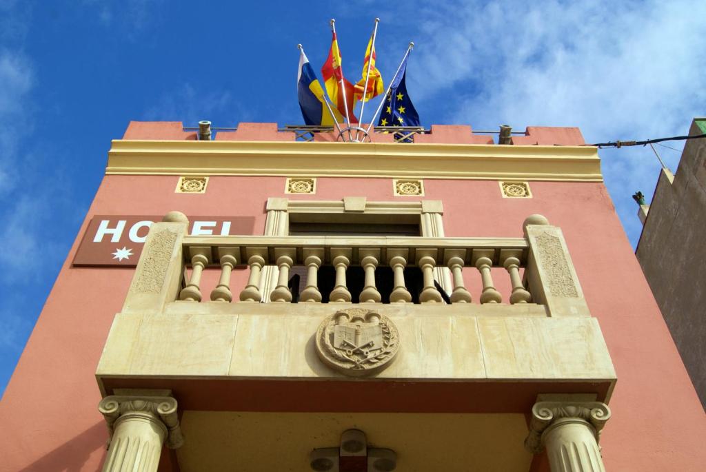 Llar de Capitans, Masnou – Bijgewerkte prijzen 2023