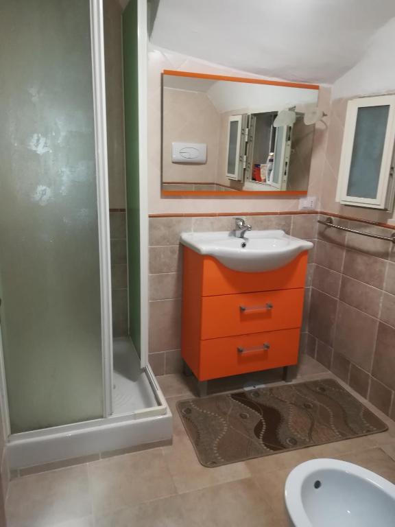 A bathroom at Maria's Home