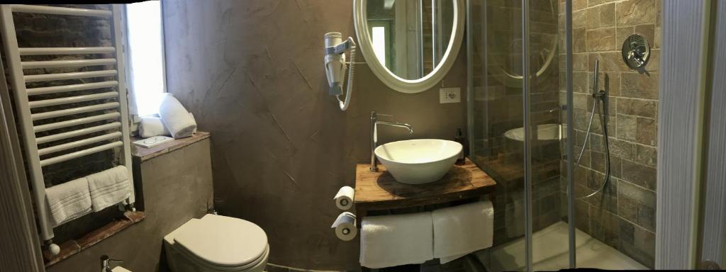 Inside the Wall - 14