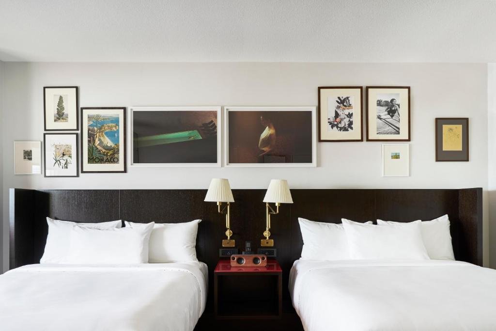 Mandalay Bay Las Vegas - Resort Two Queen Room 