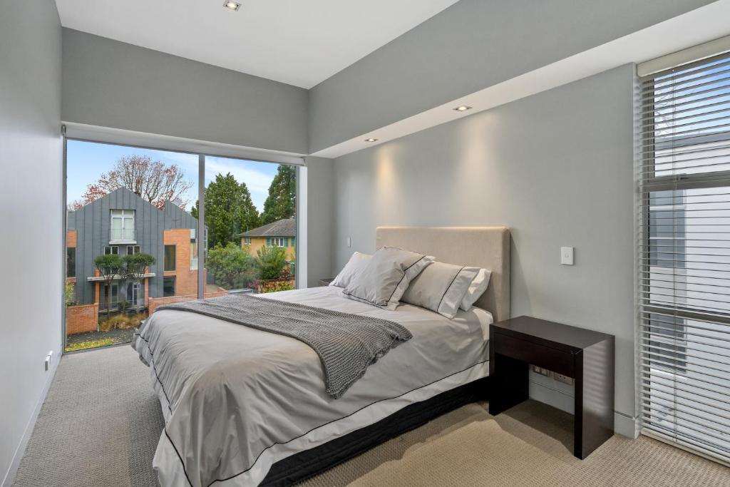 City Sanctuary on Kilmore - Resim 15