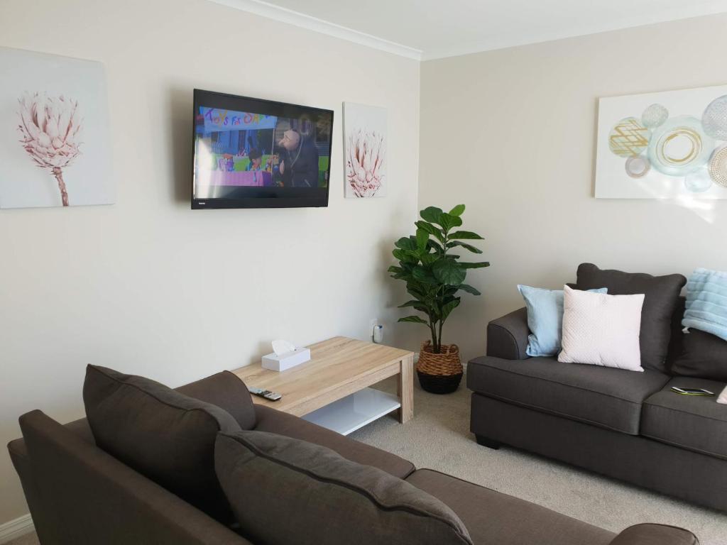 Rose Apartments Unit 5 Central Rotorua- Accommodation & Spa - Resim 5