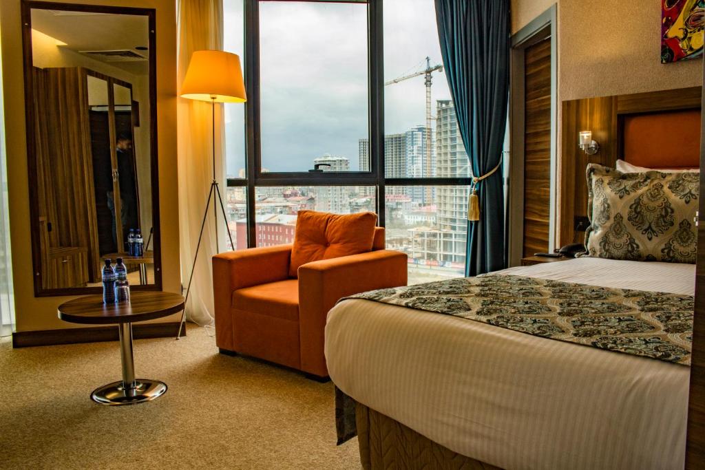 Sky Tower Hotel - Double Or Twin Room With City View