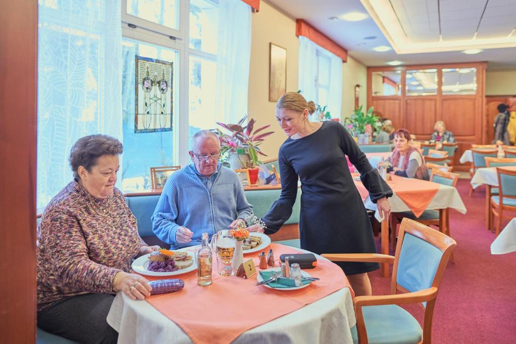 Hosté ubytování Francis SPA HOTEL