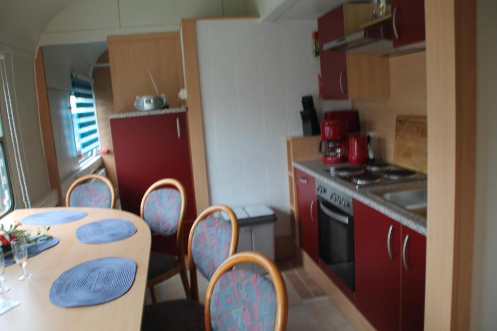 Kuchyň nebo kuchyňský kout v ubytování Wolkensteiner Zughotel