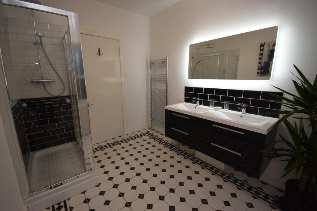 Croft Na Coille - Deluxe King Room