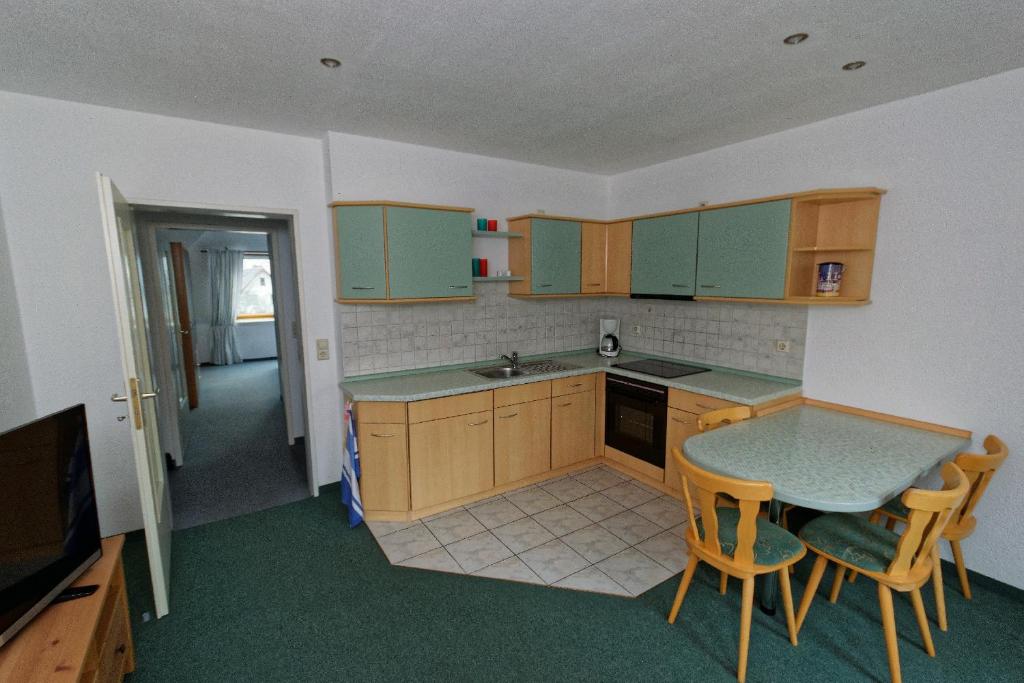 Pension Am Kirschberg - Holiday Apartment
