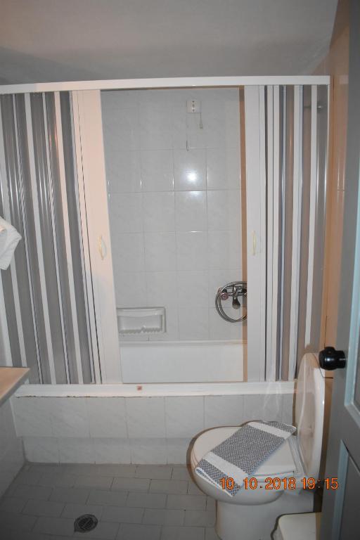 Koupelna v ubytování Vecchio Hotel